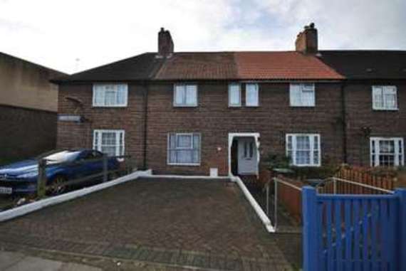 2 bedroom Terraced f...